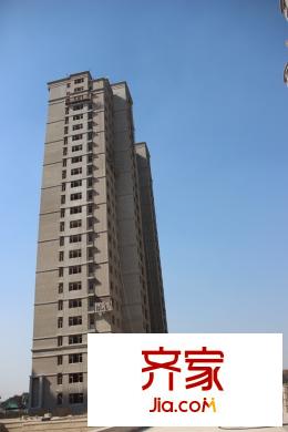 三友翡翠城二期高層17#樓體施工（2015-11-5）