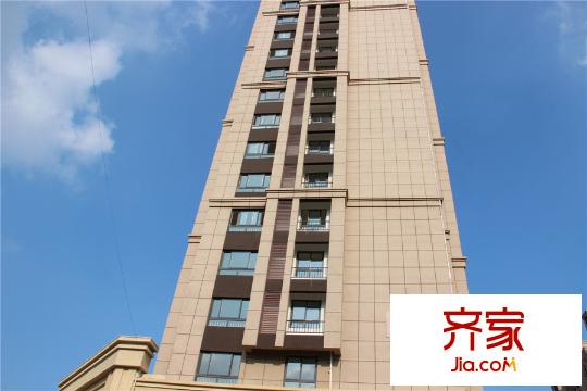 盛世名門3#高層現(xiàn)房側(cè)面（2015-8-31）