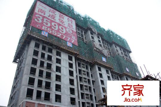萬(wàn)合華庭8號(hào)樓主體施工（2015-11-19）