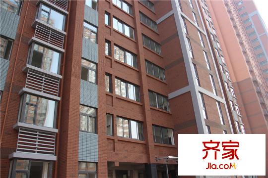 怡和四季園筑高層外墻基本已完成（2015-10-28）