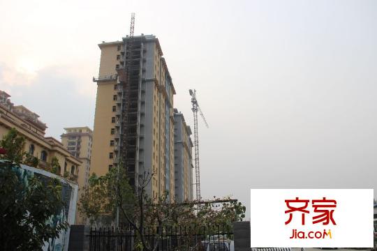 荔水灣高層8、13號(hào)樓側(cè)面（2015-10-16）