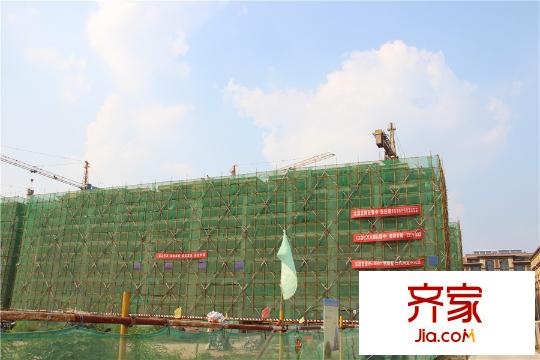 恒信寶通世家一期多層南向施工（20150922）