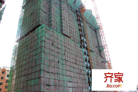 銀楓家園36/37號樓主體施工（2015-09-07）