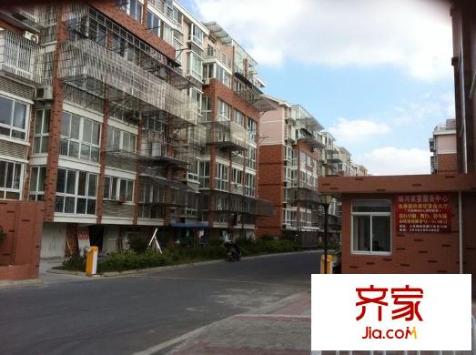 彩臣三村外景圖 