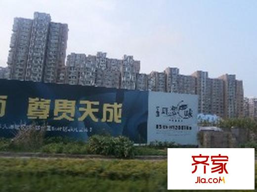 理想城外景圖首開 
