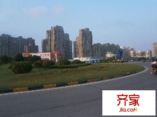 理想城外景圖首開 