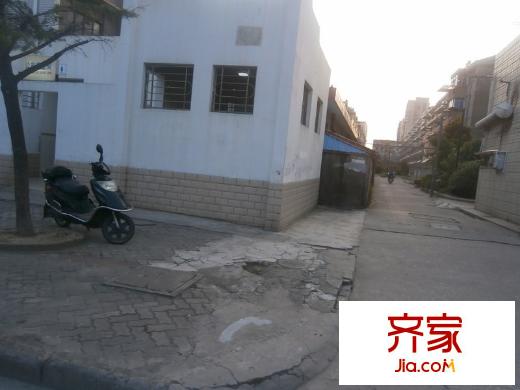 海門(mén)長(zhǎng)江新村外景圖 