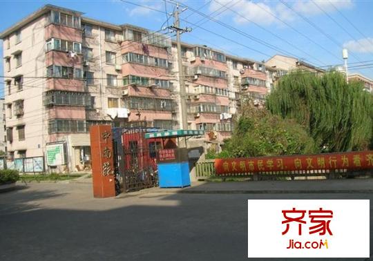 學(xué)田中南苑外景圖 