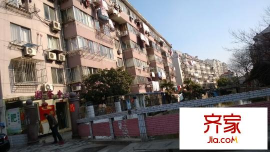 北濠橋東村外景圖 