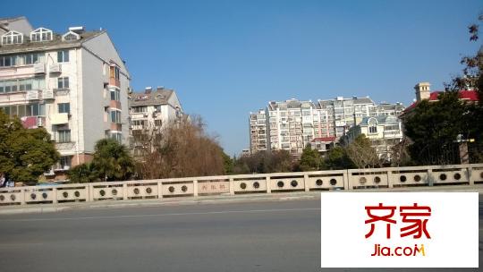 北濠橋東村外景圖 