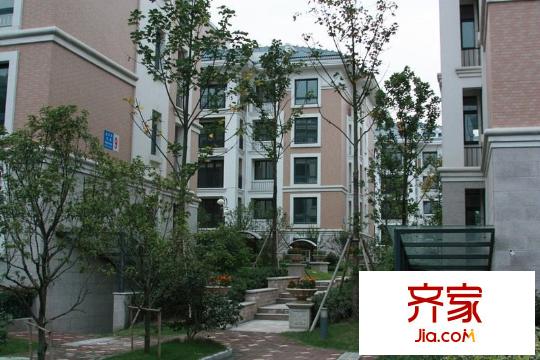 金水灣花園8、9號(hào)樓實(shí)景（2010.10.13）