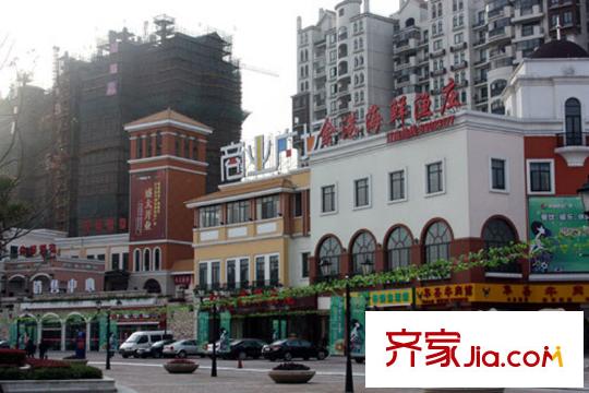 高迪晶城正前方的金港海鮮漁莊