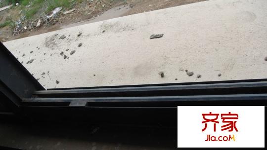 未來海岸斷橋隔熱窗框（2011-07-25）