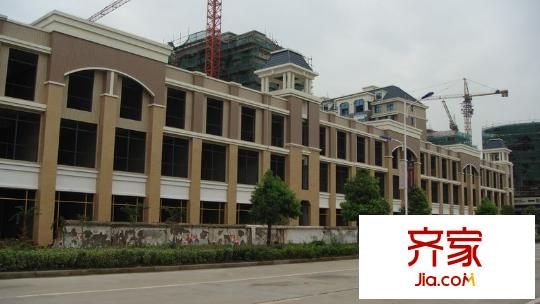 未來海岸店面正立面（2011-07-25）