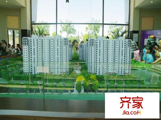 中瑾翰鉑府售樓處實景（2013-07-12）