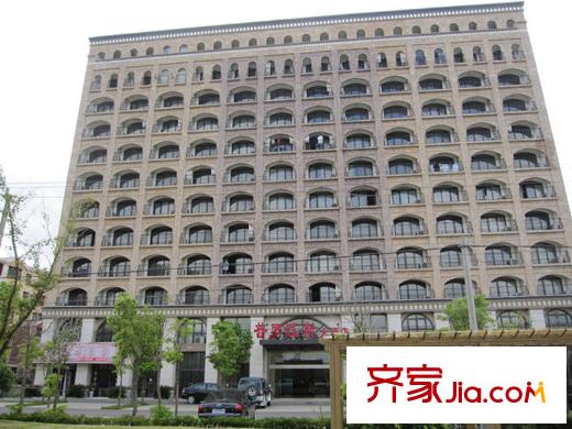 綠島江灣城南側(cè)500米普羅旺斯大酒店