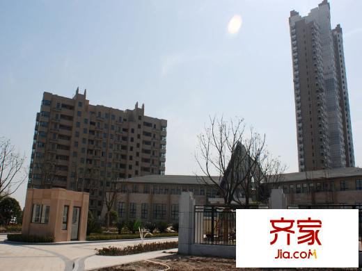 綠島江灣城小區(qū)（2015-04-05）