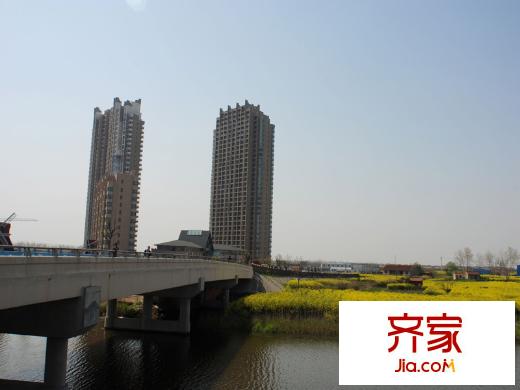 綠島江灣城小區(qū)（2015-04-05）