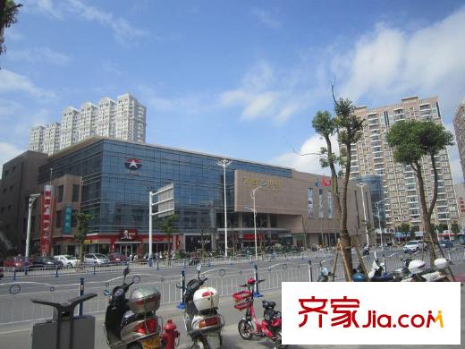 昌和水岸花城項(xiàng)目周邊文峰大世界
