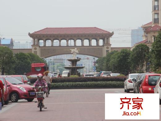 海門中南世紀(jì)城小區(qū)實(shí)景(20130723)