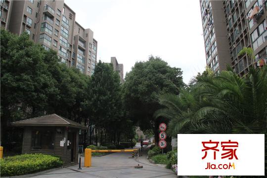 望山公館小區(qū)外景（20150716）