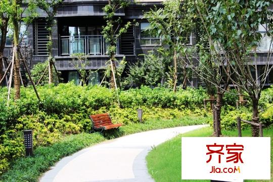 江城逸品樓盤實景（2015-08-26）