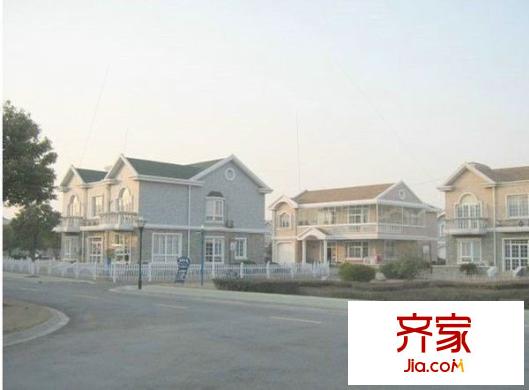 星湖花園別墅外景圖 
