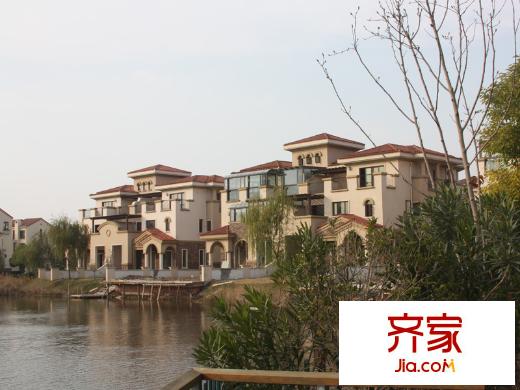 證大滿庭芳小區(qū)實景20131203
