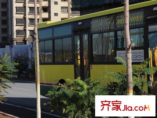 溪水苑周邊配套公交車