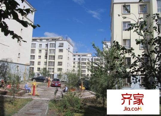 西城嘉苑小區(qū)外景圖QQ截圖2
