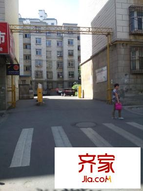 長(zhǎng)春苑外景圖CCC571BC5D1F1763E7D1B5B12FFCA613