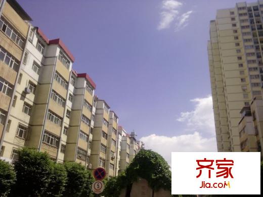 辰軒小區(qū)外景圖小區(qū)實景