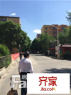 辰信小區(qū)外景圖小區(qū)實景