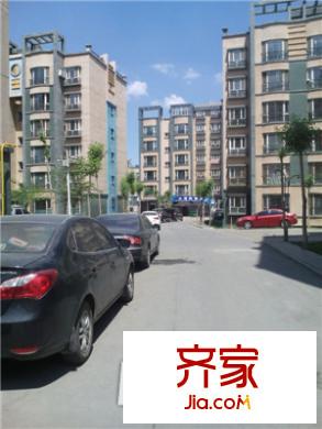 領(lǐng)秀新城住宅小區(qū)外景圖小區(qū)實(shí)景