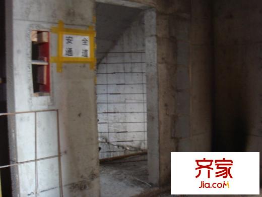 紫煜臻城內(nèi)部工程進度實景（2012-11-25）