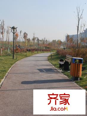 公元南湖二期?天境小區(qū)外部（2013-11-5）