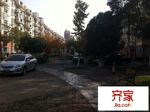 黎明清境外景圖 