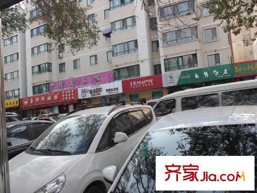 信達綠城周邊配套150米商業(yè)街