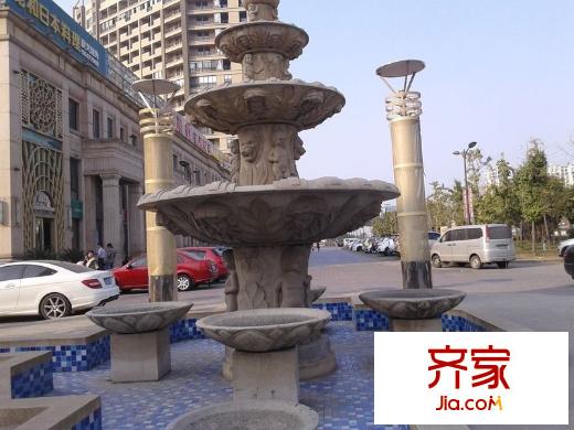 鳳凰城外景圖 