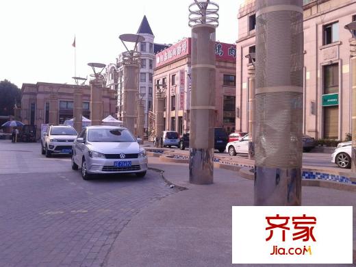 鳳凰城外景圖 