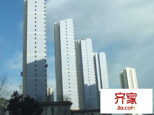 御品星城樓體側(cè)面實景（2012.12.5）