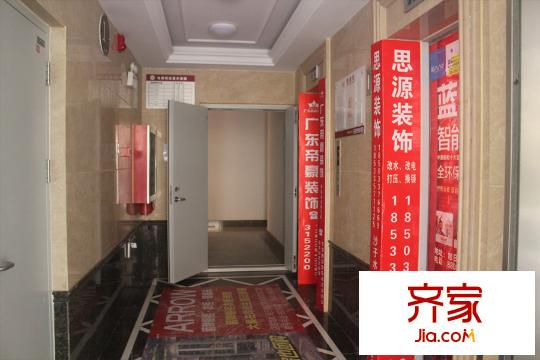 大秦左岸單元實(shí)景（2015-9-23）