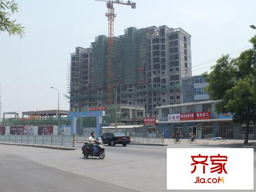 昶友新天地小區(qū)實景圖施工現(xiàn)場（2011.5.23）