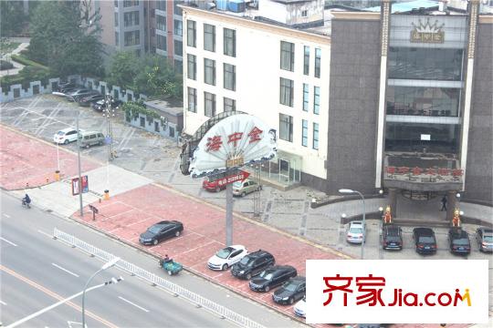 萬向城周邊配套海中金酒樓