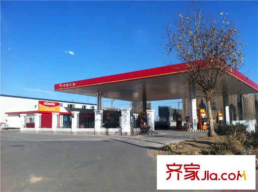 太陽城周邊配套加油站