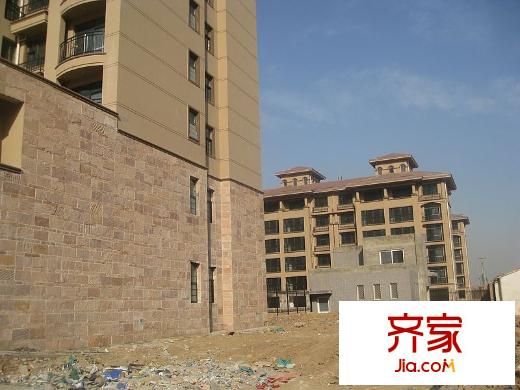 天域?qū)W府實(shí)景圖施工（2011.01）