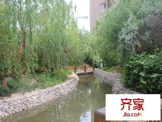 尚華城（二期）小區(qū)實(shí)景（2013.5.23）