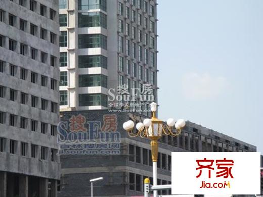 中央億品實(shí)景圖08年8月工程進(jìn)度