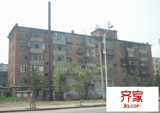塑料廠住宅樓外景圖