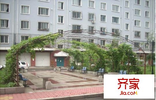 塑料廠住宅樓外景圖2
